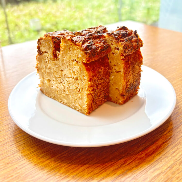 石垣島産パイナップルを使ったパウンドケーキ画像