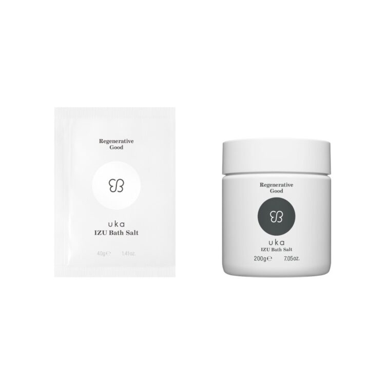 uka IZU Bath Saltが3/19発売！海が長い時間をかけて育んだ“深い恵み”を、そのまま毎日の浴槽へ。画像
